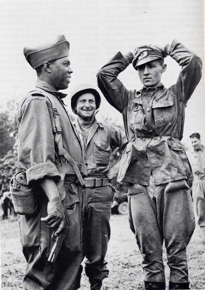 开云官方-马龙压哨绝杀凯尔特人,全场沸腾!经典一战再现传奇